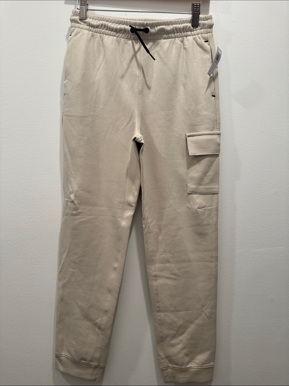 Old Navy Cream Cargo Jogger Pants
